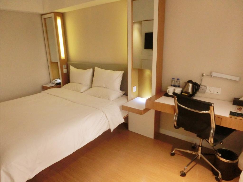 Ji Hotel Guangzhou Zhujiang New Town 客房 照片