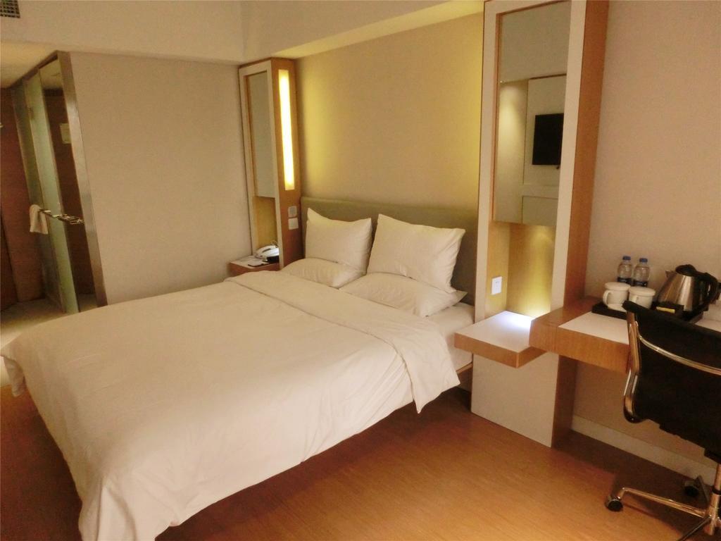 Ji Hotel Guangzhou Zhujiang New Town 客房 照片