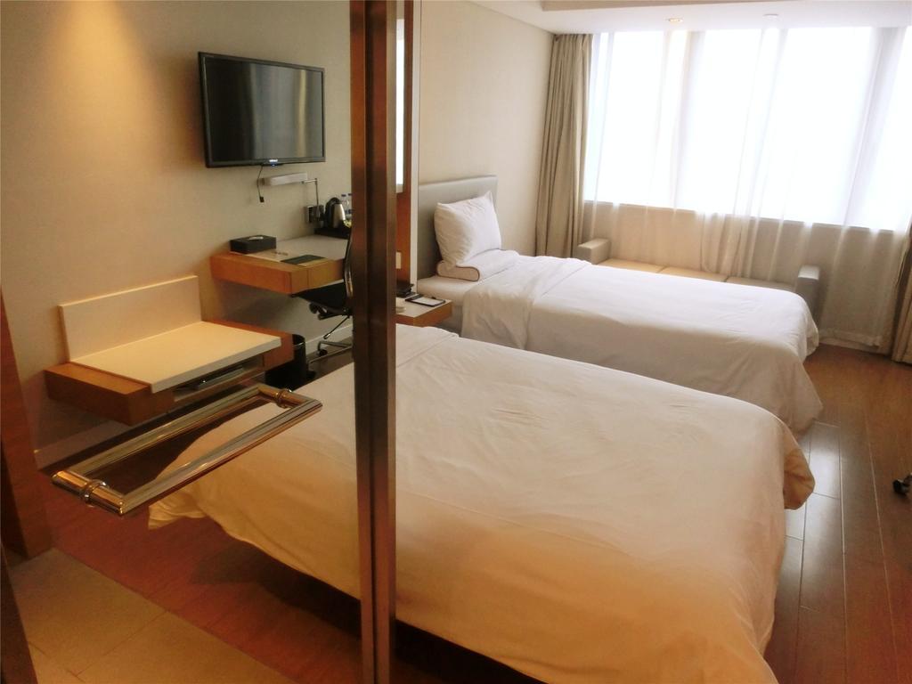 Ji Hotel Guangzhou Zhujiang New Town 外观 照片