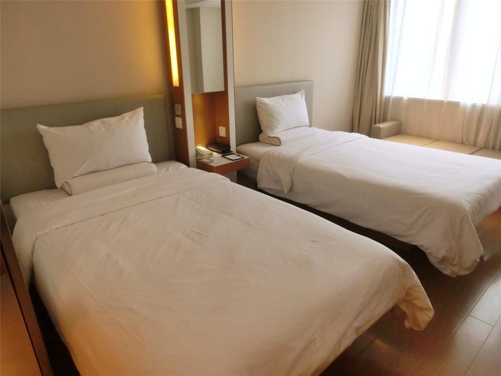 Ji Hotel Guangzhou Zhujiang New Town 外观 照片